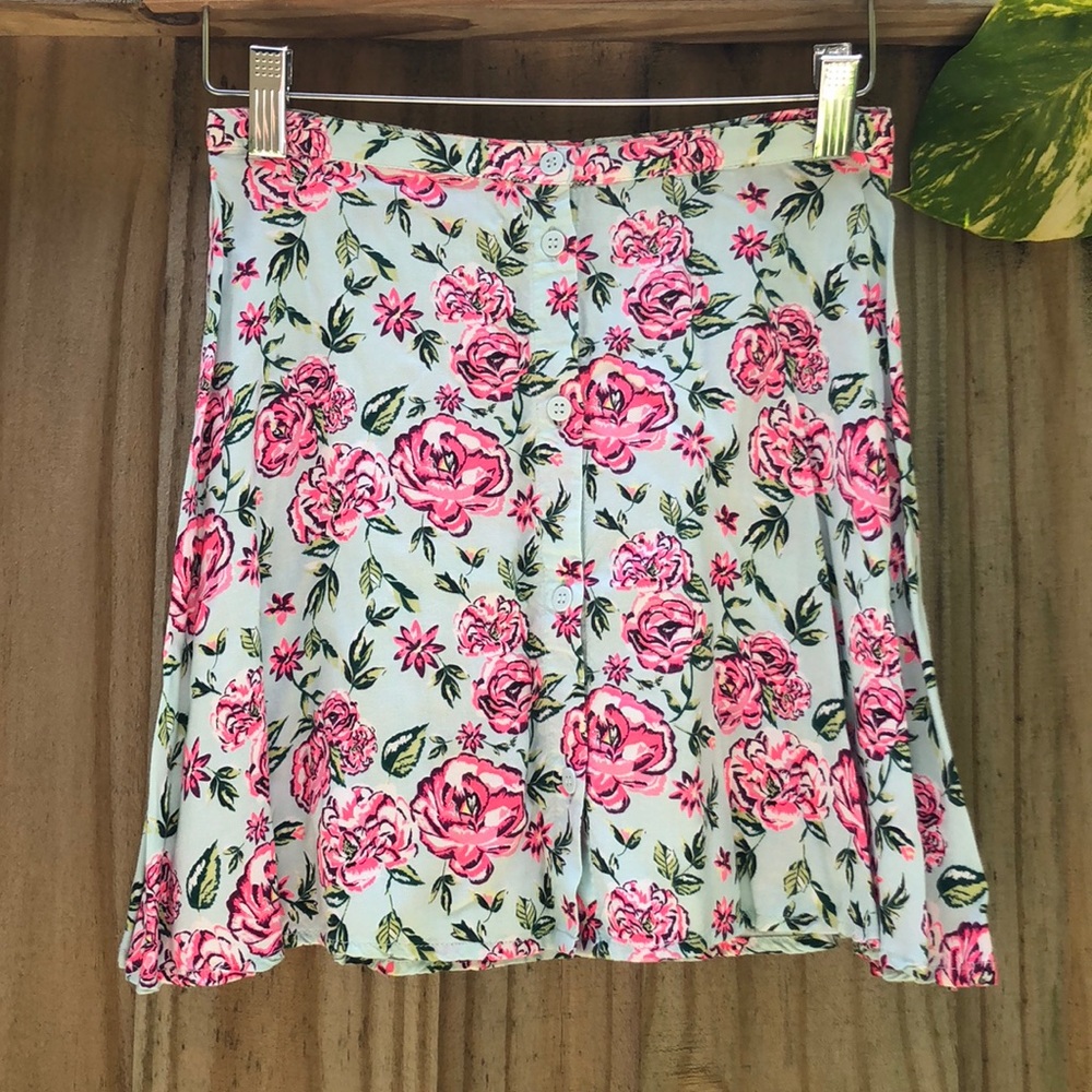 H&M light blue flower button down skirt